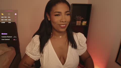 Snapshot of anniejasmin_ chatting on December 2024 04:53:02 AM A N N I E online show from December 2024 04:53:02 AM