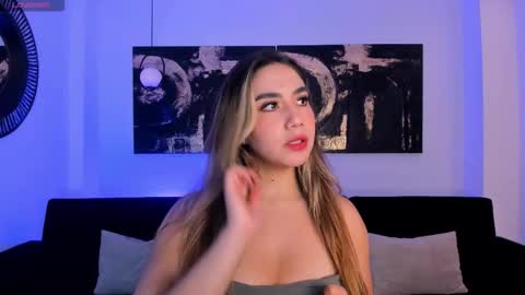 Annie Monroe online show from December 2025 11:58:02 AM