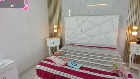 SEXY ANNI online show from April 2026 12:31:01 PM