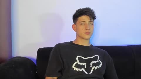 Annie  Alex online show from March 2025 04:26:02 AM