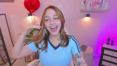 Snapshot of anniita_ chatting on May 2026 02:29:02 AM VIVIANNA online show from May 2026 02:29:02 AM