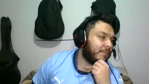 lion kennedy independent model moderator online show from November 2025 03:23:01 AM