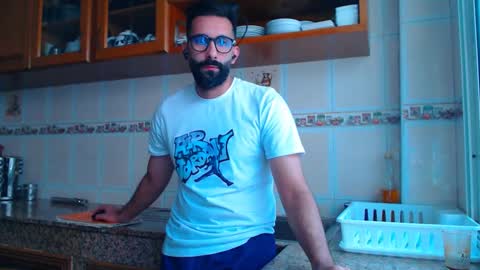 Snapshot of annuler_9 chatting on October 2025 03:11:01 PM adrenalinE online show from October 2025 03:11:01 PM