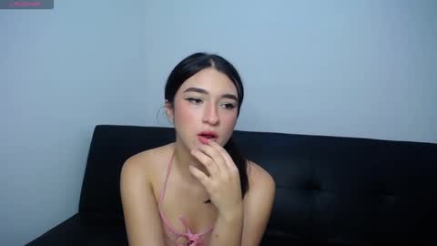 Snapshot of anny_naf chatting on December 2025 03:28:02 PM Anny online show from December 2025 03:28:02 PM