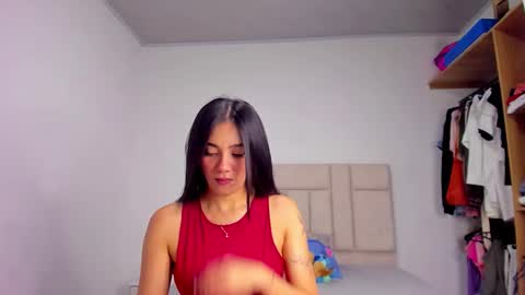 Snapshot of anny_vittar chatting on February 2026 04:32:01 AM Valeria online show from February 2026 04:32:01 AM