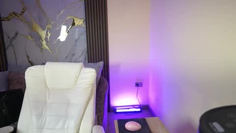 Ana online show from October 2025 11:39:02 AM