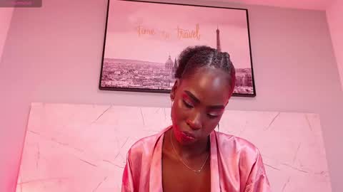 Anny  online show from November 2025 02:21:01 AM