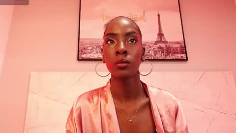 Snapshot of annyfiore chatting on February 2026 02:49:02 AM Anny online show from February 2026 02:49:02 AM