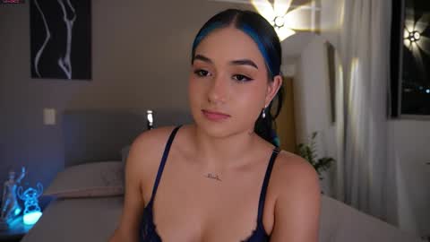    online show from December 2025 02:50:02 AM