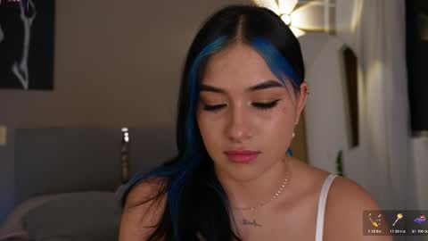    online show from December 2025 03:13:01 AM