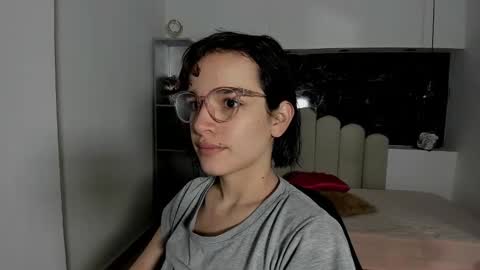 Anny online show from February 2026 12:24:02 PM