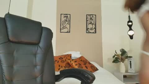 Snapshot of annyxhot chatting on June 2026 11:04:02 AM AnnyXhot online show from June 2026 11:04:02 AM