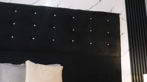 Snapshot of annyy_rosse chatting on May 2026 05:01:02 AM ANNYY online show from May 2026 05:01:02 AM