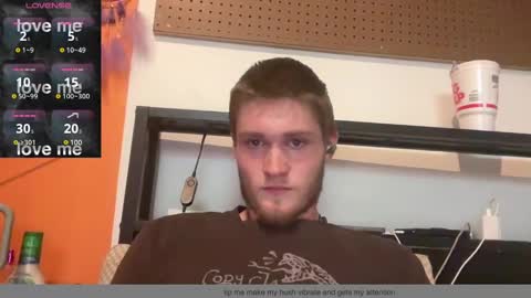 Snapshot of anomalies_ig chatting on December 2024 11:16:01 PM anomalies_ig online show from December 2024 11:16:01 PM