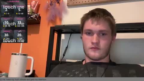 Snapshot of anomalies_ig chatting on January 2025 02:11:02 AM anomalies_ig online show from January 2025 02:11:02 AM