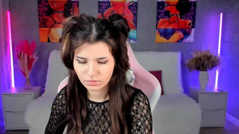 Anora online show from April 2026 06:46:02 PM