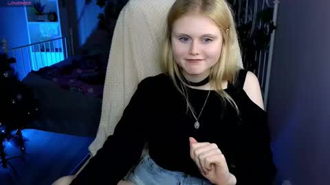 Anora online show from December 2025 09:08:01 PM