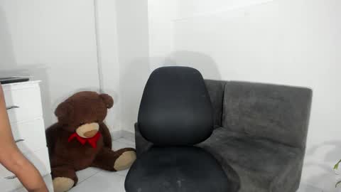 Jordan Mateo online show from February 2026 09:08:02 AM