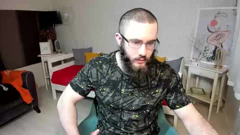 Snapshot of ant_power chatting on February 2026 01:51:02 PM Ant online show from February 2026 01:51:02 PM