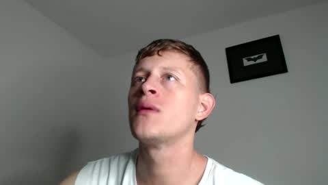 Snapshot of anthonnymorrison chatting on December 2024 03:09:01 AM leon online show from December 2024 03:09:01 AM