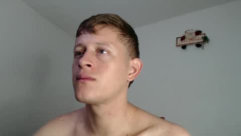 Snapshot of anthonnymorrison chatting on December 2024 04:38:02 PM leon online show from December 2024 04:38:02 PM