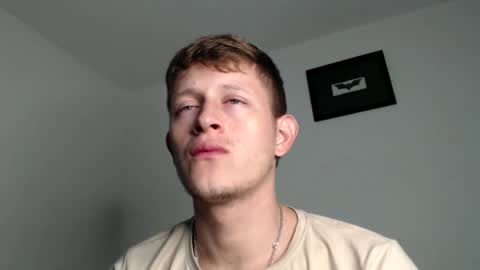 Snapshot of anthonnymorrison chatting on December 2024 09:09:02 PM leon online show from December 2024 09:09:02 PM