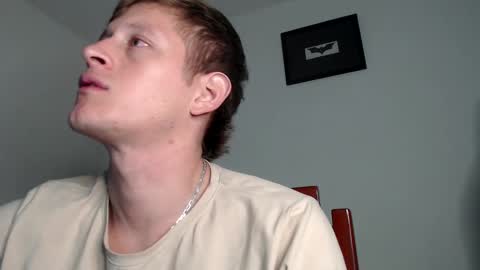 Snapshot of anthonnymorrison chatting on January 2025 02:56:01 AM leon online show from January 2025 02:56:01 AM