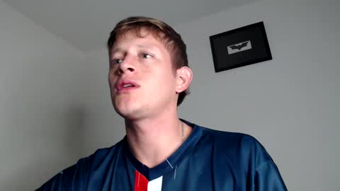 Snapshot of anthonnymorrison chatting on January 2025 10:47:01 AM leon online show from January 2025 10:47:01 AM