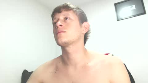 Snapshot of anthonnymorrison chatting on January 2025 01:05:02 AM leon online show from January 2025 01:05:02 AM
