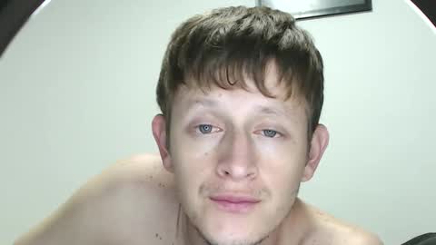 Snapshot of anthonnymorrison chatting on February 2025 10:00:01 AM leon online show from February 2025 10:00:01 AM