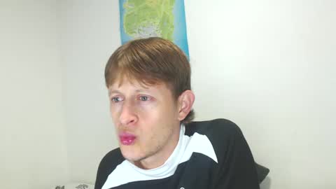 Snapshot of anthonnymorrison chatting on March 2025 01:16:01 AM leon online show from March 2025 01:16:01 AM