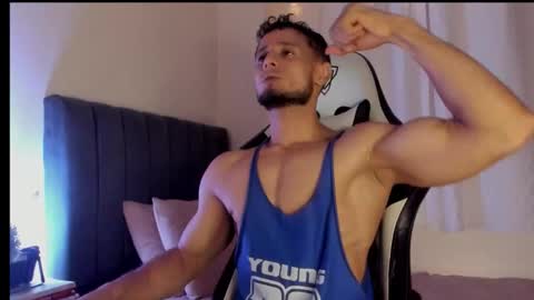 Snapshot of anthony_lewis_ chatting on September 2025 04:59:02 AM Adonys Creeb online show from September 2025 04:59:02 AM