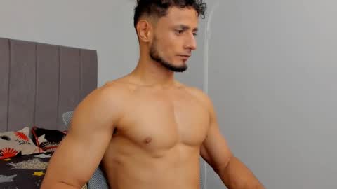 Snapshot of anthony_lewis_ chatting on November 2025 05:07:02 AM Adonys Creeb online show from November 2025 05:07:02 AM