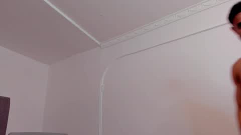 Snapshot of anthony_lewis_ chatting on December 2025 05:49:02 AM Adonys Creeb online show from December 2025 05:49:02 AM