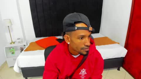 Snapshot of anthoy_wayans chatting on January 2025 12:25:01 AM online show from January 2025 12:25:01 AM