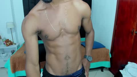 Snapshot of anthoy_wayans chatting on February 2025 12:16:01 AM online show from February 2025 12:16:01 AM