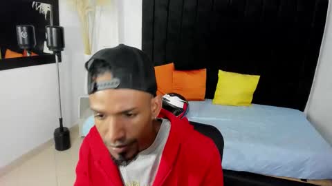 Snapshot of anthoy_wayans chatting on November 2025 11:29:01 PM online show from November 2025 11:29:01 PM