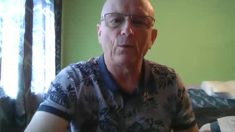 Snapshot of antmatt2025 chatting on September 2025 11:10:02 AM antmatt2025 online show from September 2025 11:10:02 AM