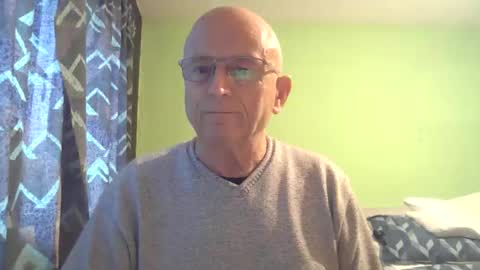 Snapshot of antmatt2025 chatting on October 2025 08:03:01 AM antmatt2025 online show from October 2025 08:03:01 AM