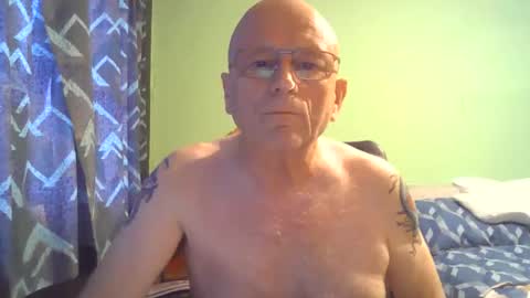 Snapshot of antmatt2025 chatting on October 2025 07:31:01 AM antmatt2025 online show from October 2025 07:31:01 AM