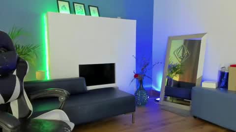 Snapshot of anto_thompson chatting on June 2026 07:28:01 PM Antonella online show from June 2026 07:28:01 PM