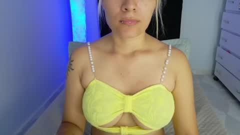 Snapshot of antofoxwbc chatting on August 2026 11:03:02 PM Anto online show from August 2026 11:03:02 PM