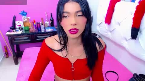 antonela_xx3 online show from February 2025 12:44:01 PM