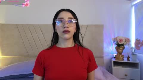 Snapshot of antonella01_cf chatting on December 2025 08:13:02 PM antonella online show from December 2025 08:13:02 PM