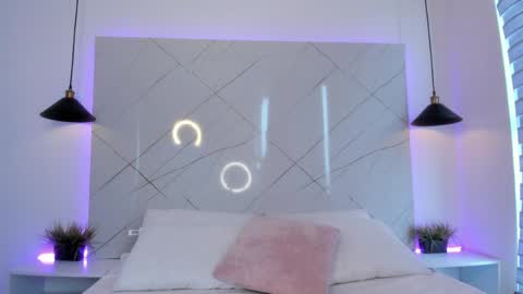 Antonella online show from April 2026 07:41:01 PM