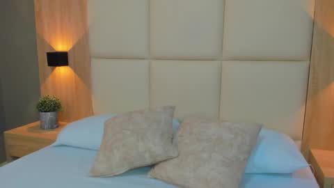 Snapshot of antonella_cutie_ chatting on November 2025 12:19:02 PM A N T O N E L L A online show from November 2025 12:19:02 PM