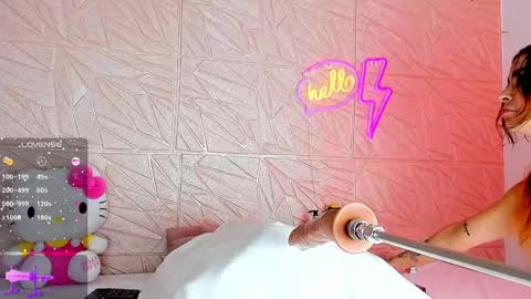 Anto online show from February 2025 08:27:02 PM