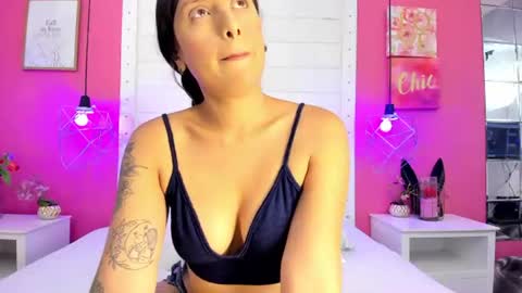 Antonella online show from July 2026 03:23:01 AM