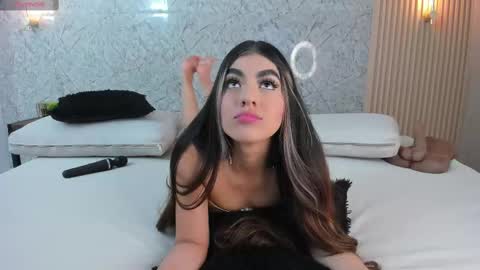 Anto online show from October 2025 09:48:02 PM