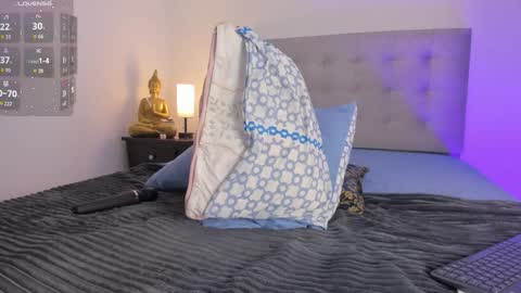  Antonellaa  online show from October 2025 07:45:02 PM